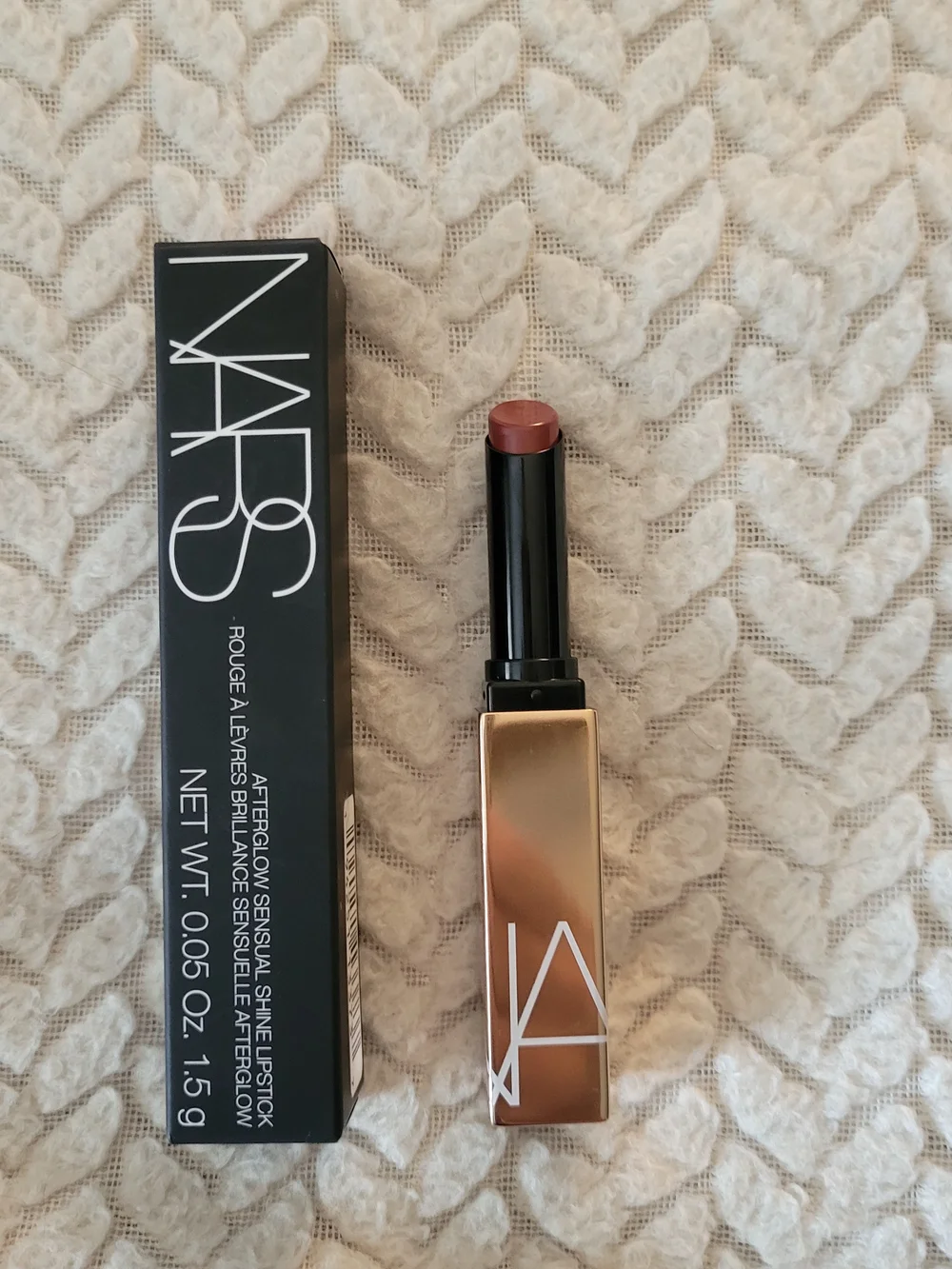 NARS Afterglow Sensual Shine Lipstick - Turned On Berry Red New In Box